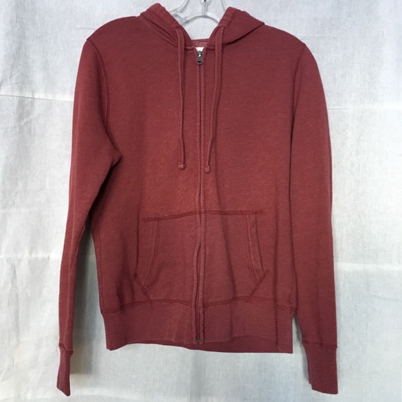maroon zipper hoodie